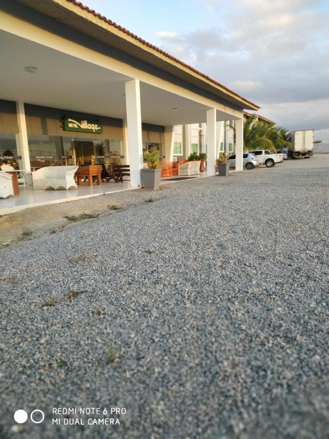Hotel Village טוריטמה מראה חיצוני תמונה